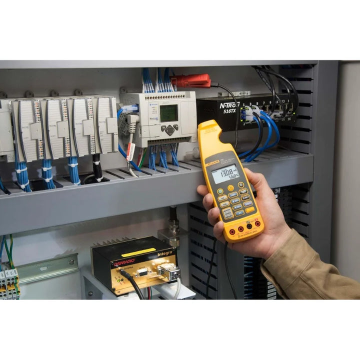 Fluke 773 Milliamp Process Clamp Meter overview image