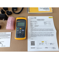 Fluke 1524 thermometer documents and accessories