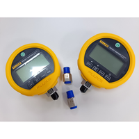 Fluke 700G27 pressure gauge calibrator with digital display for field pressure testing applications