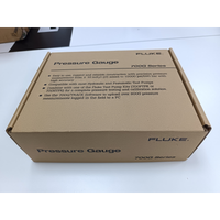 Fluke 700G27 pressure gauge calibrator packaging box and accessories