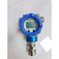 Honeywell SmartLine STG700 pressure transmitter detail view